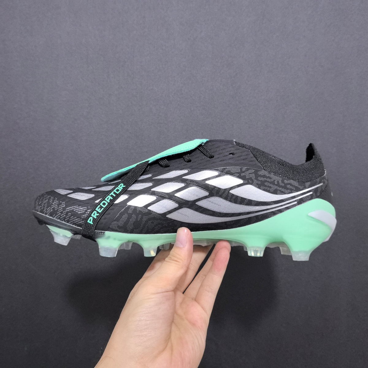 Adidas Predator - Campo