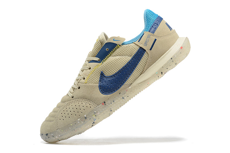NIKE STREET GATO