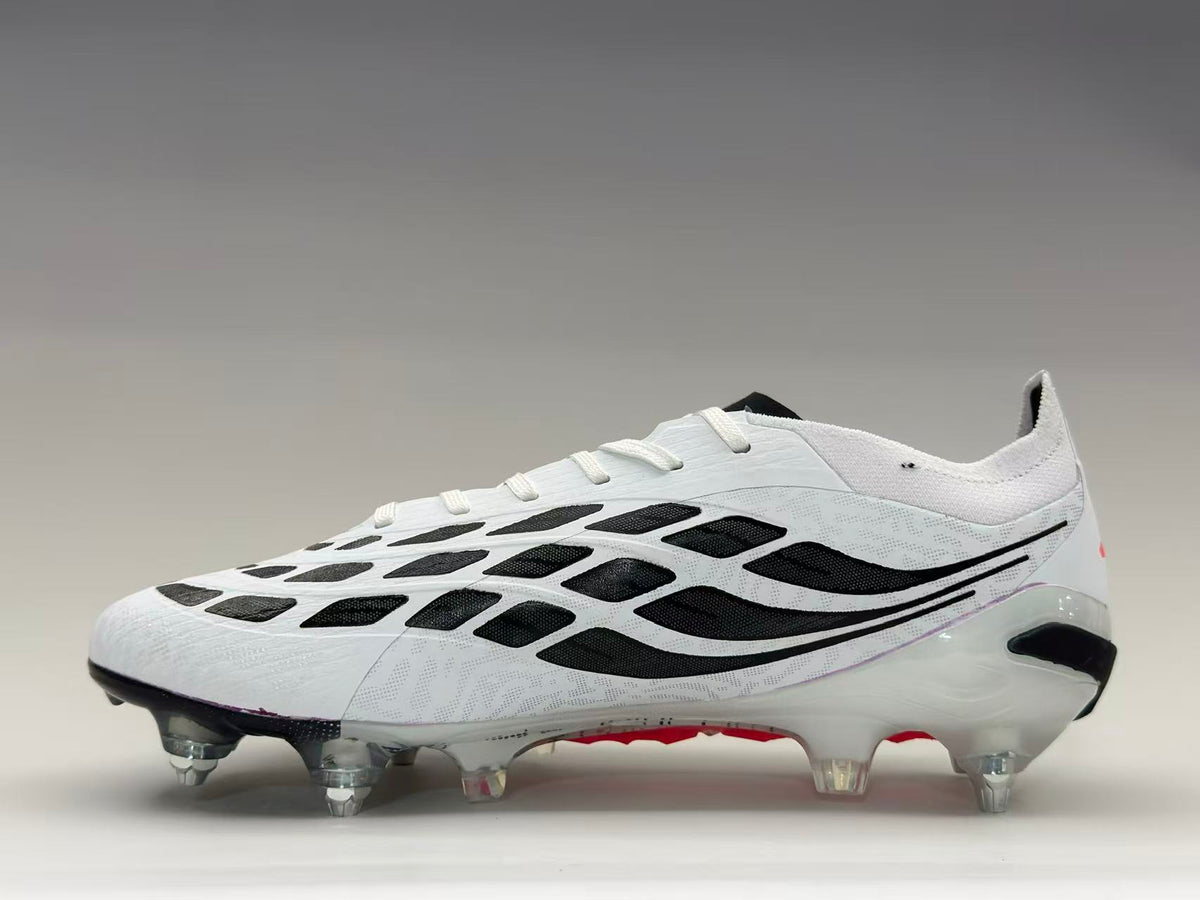 Adidas Predator - Travas Mistas