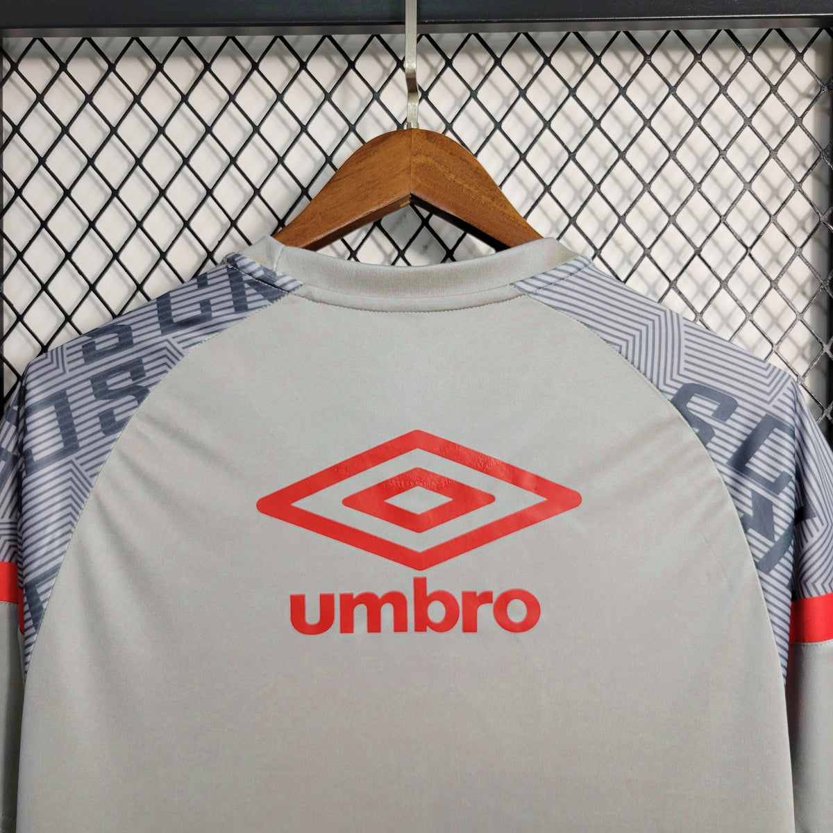 Camisa de Treino Sport Recife 23/24 - Umbro Masculina - Cinza