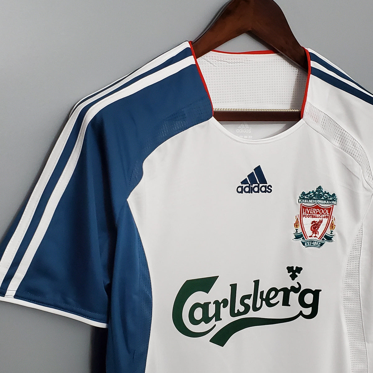 Camisa reserva do Liverpool 06/07 - Versão Retrô