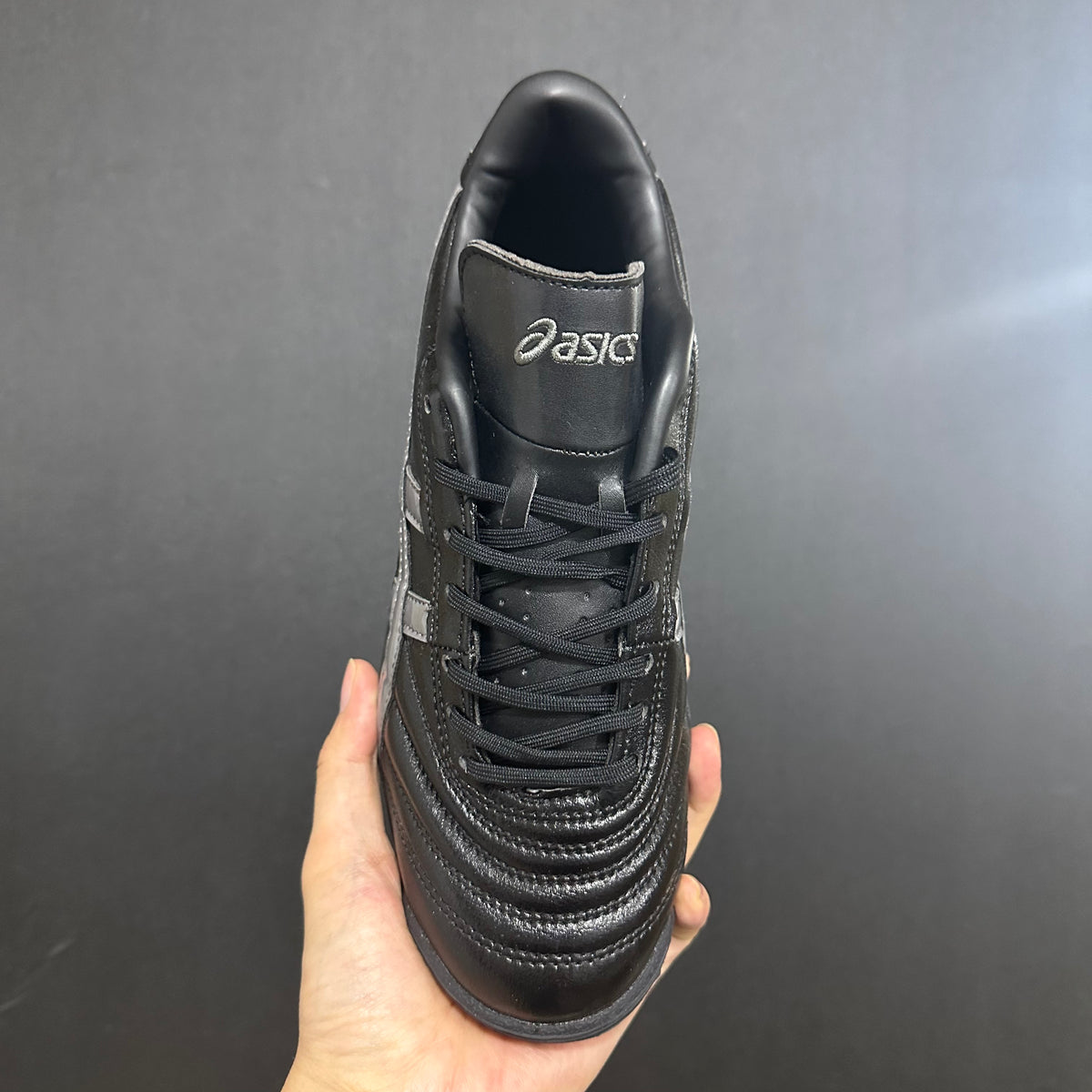 Asics Japão - Sociedade