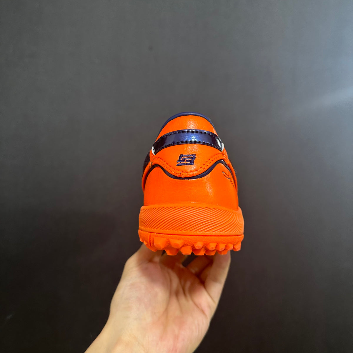 Asics Japão - Sociedade