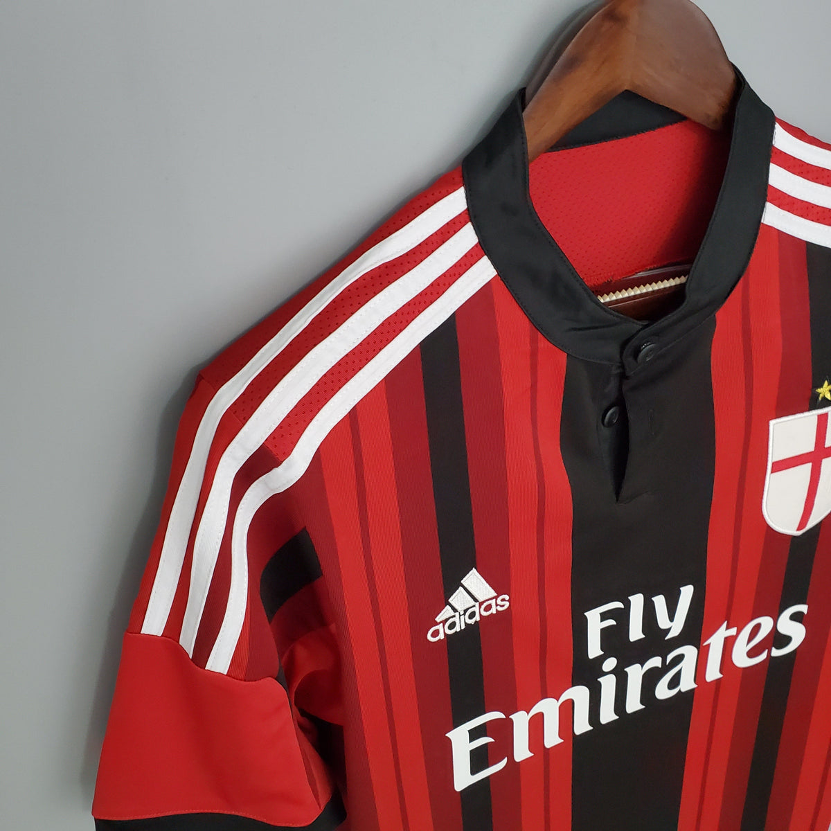 Camisa Titular Milan 14/15 - Versão Retrô