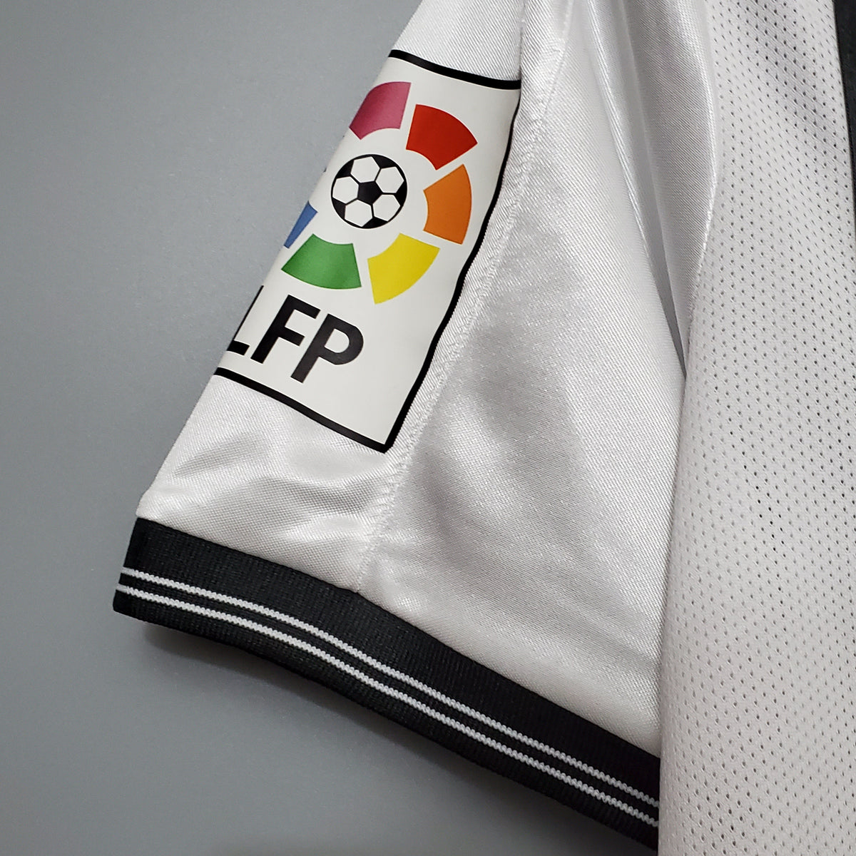 Camisa Titular Valencia 01/02 - Versão Retrô