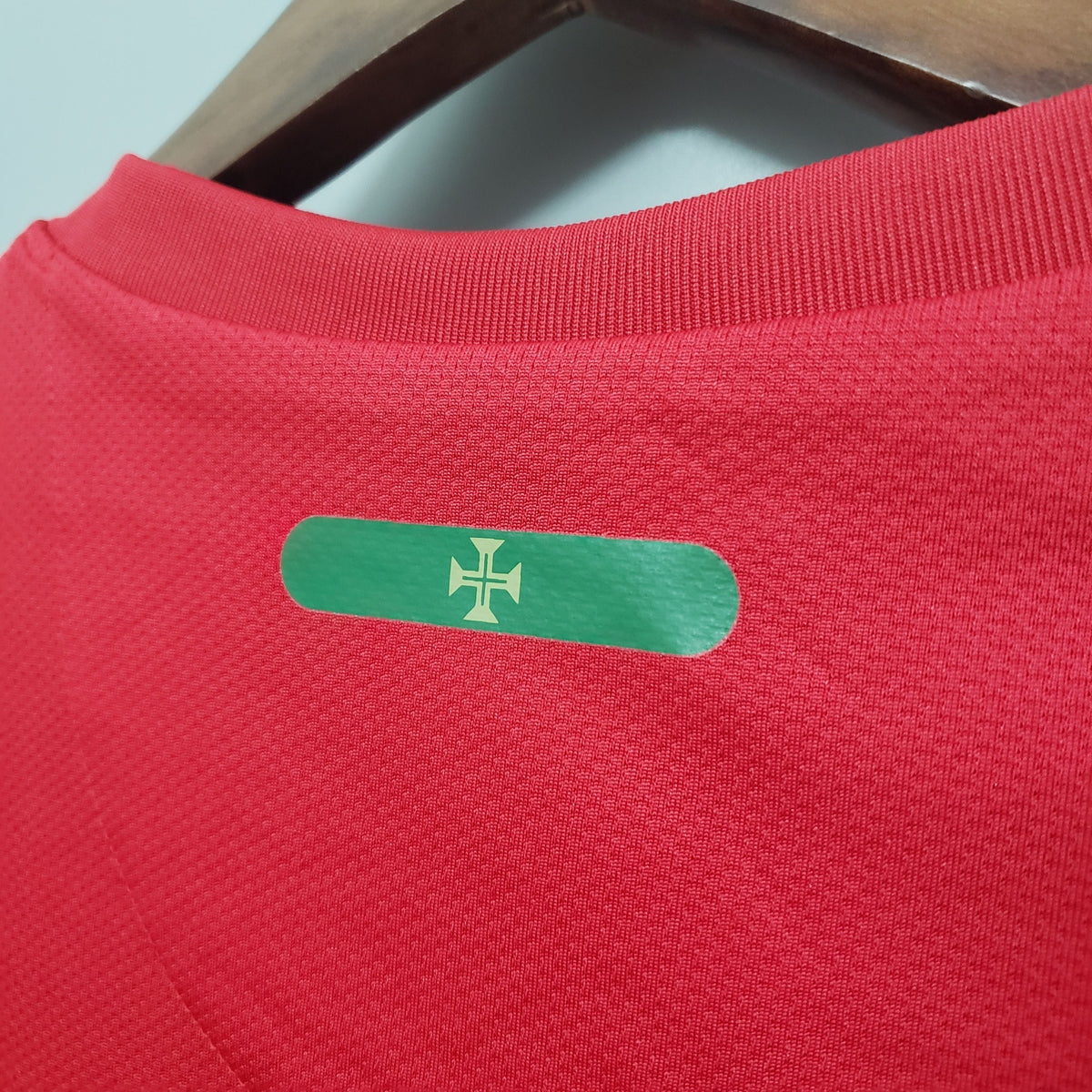 Camisa Titular de Portugal 2010 - Versão Retrô
