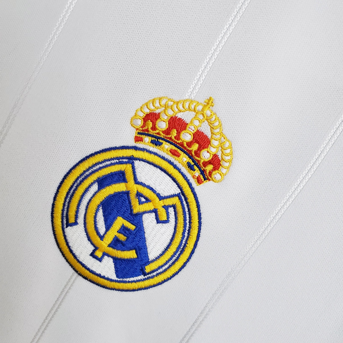 Camisa Titular do Real Madrid 12/13 - Versão Retrô