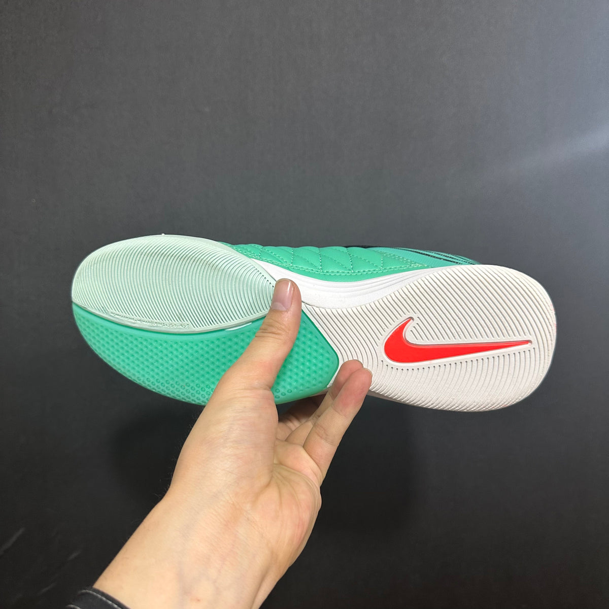 NIKE LUNAR GATO IC