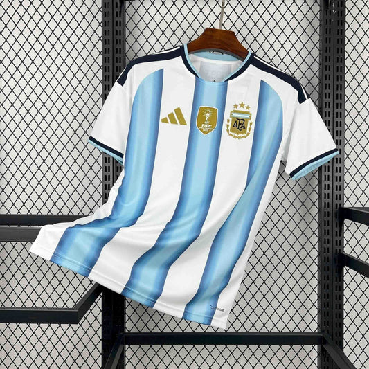 Camisa da Seleção Argentina Home 2026/27 - Adidas Torcedor Masculina - Branca/Azul