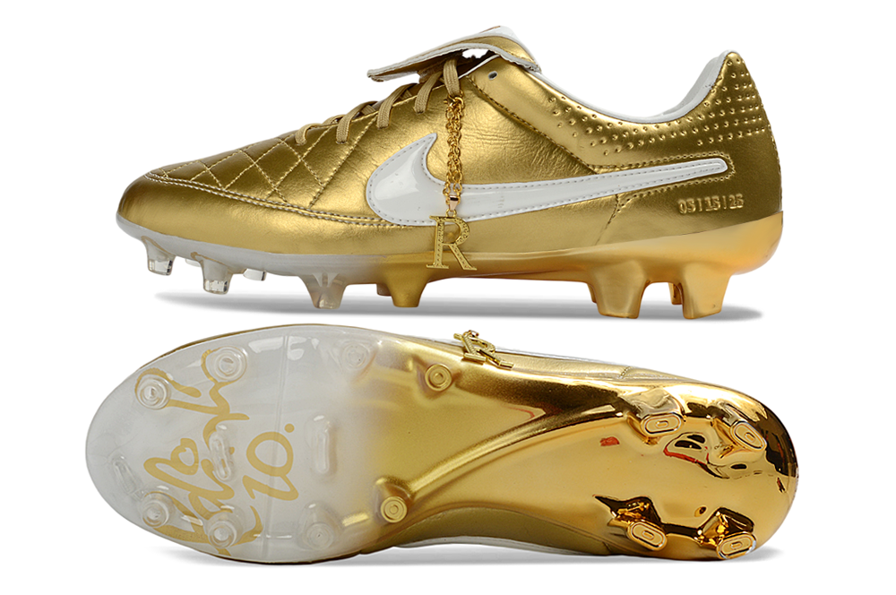 Nike Tiempo R10 Dourada