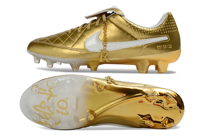 Nike Tiempo R10 Dourada