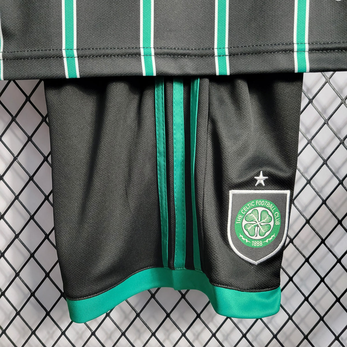 Kit Infantil Reserva Celtics 22/23