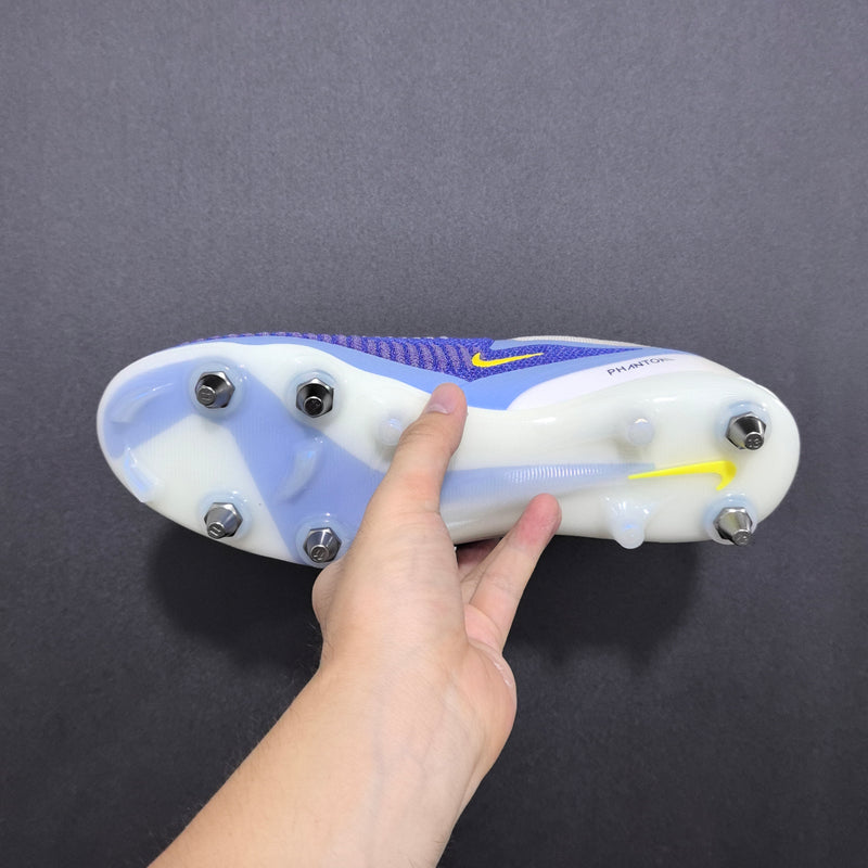 Nike Phantom GX III  -  Trava Mista