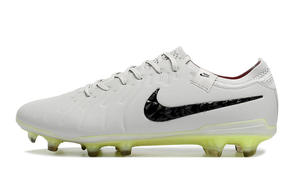 Nike Tiempo Legend