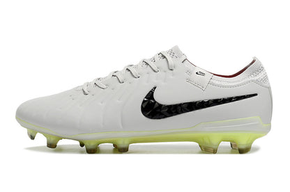 Nike Tiempo Legend