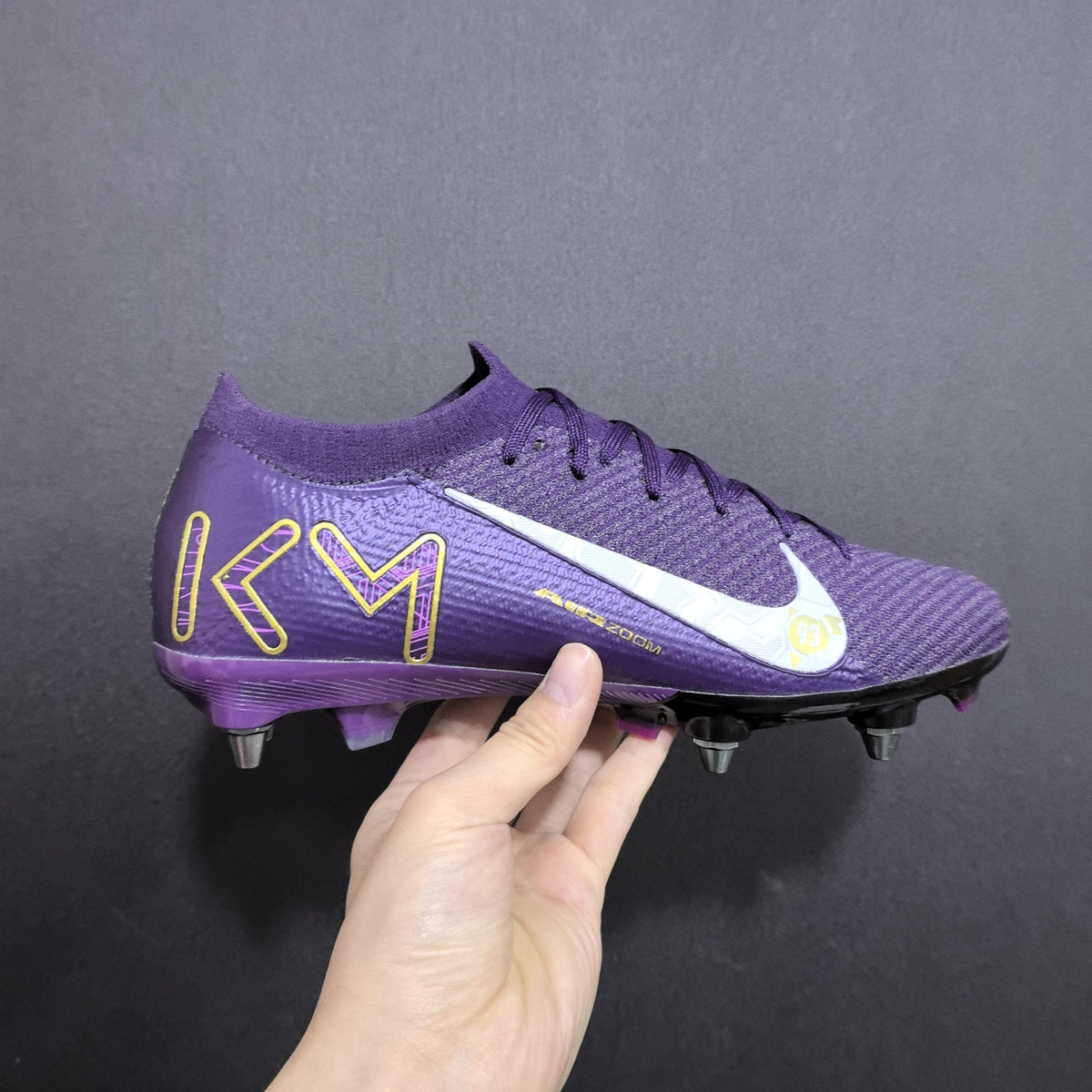 Nike Mercurial - Travas Mistas