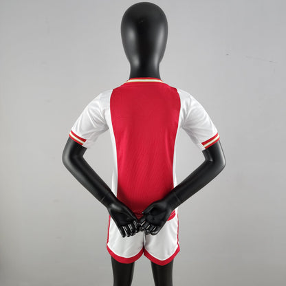 Kit Infantil Titular Ajax 22/23