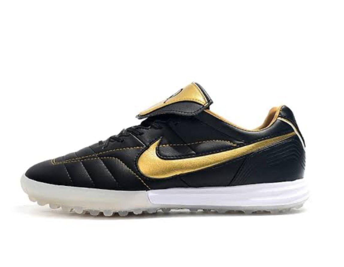 Nike Tiempo R10 - Society