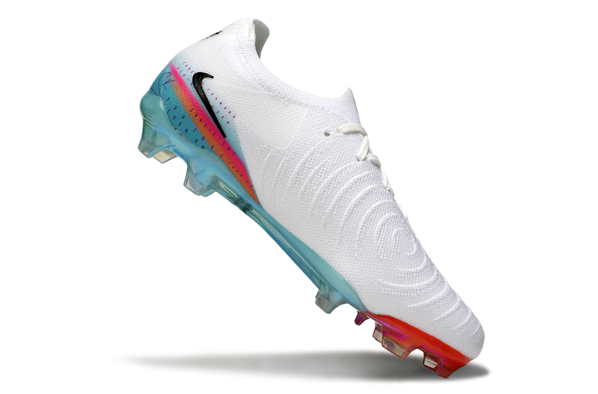 Nike Phantom Luna Elite