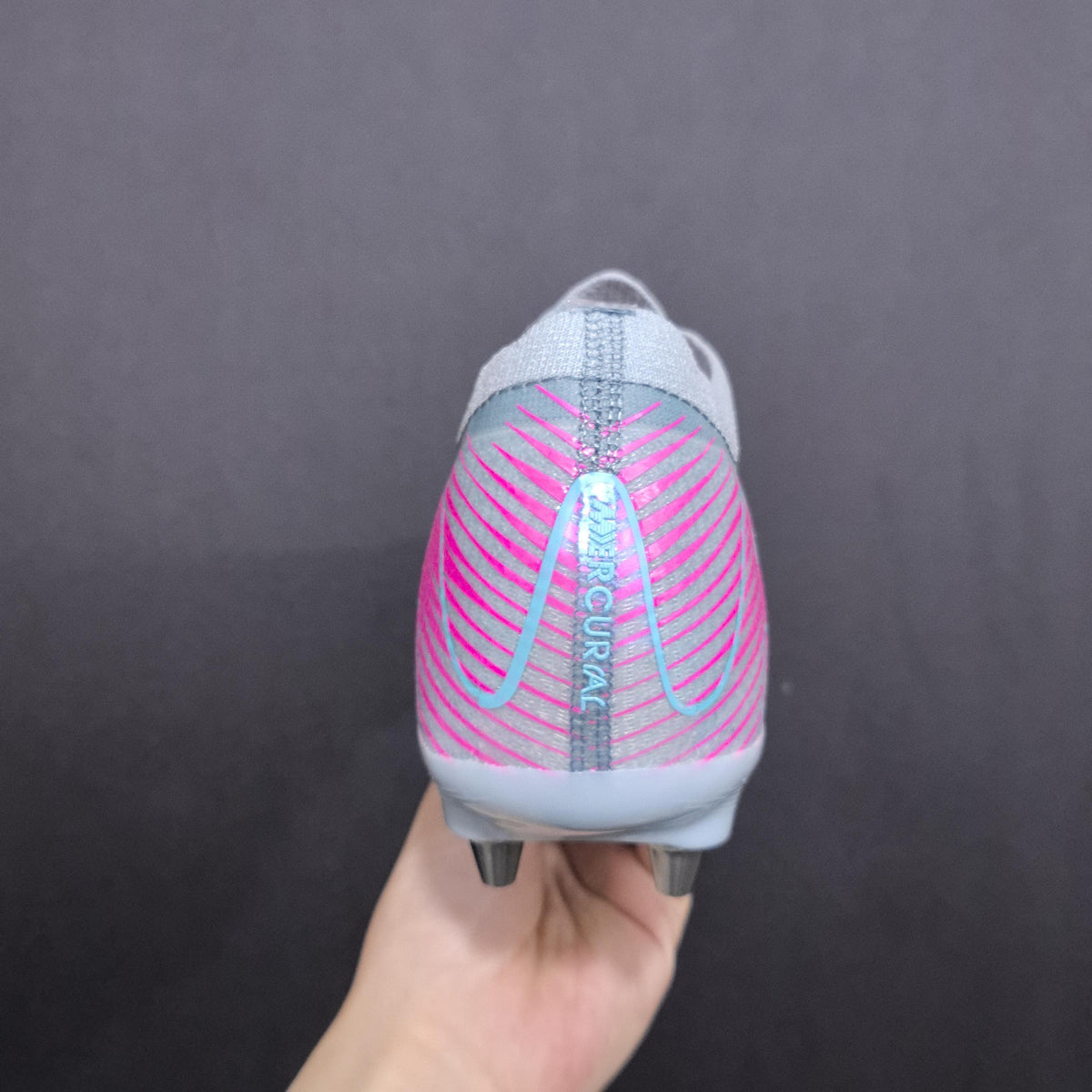 Nike Mercurial - Travas Mistas