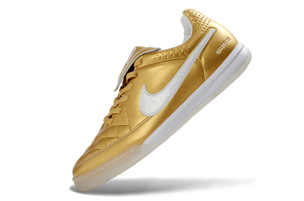 Nike Tiempo R10 Dourada