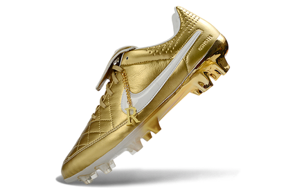 Nike Tiempo R10 Dourada