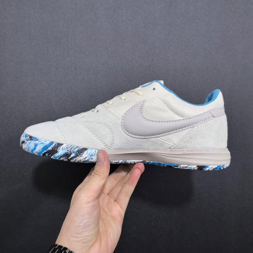NIKE GATO