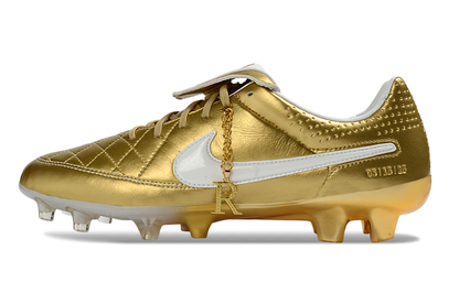 Nike Tiempo R10 Dourada