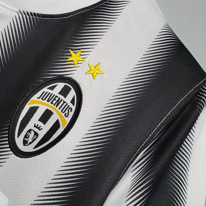 Camisa Titular da Juventus 11/12 - Versão Retrô
