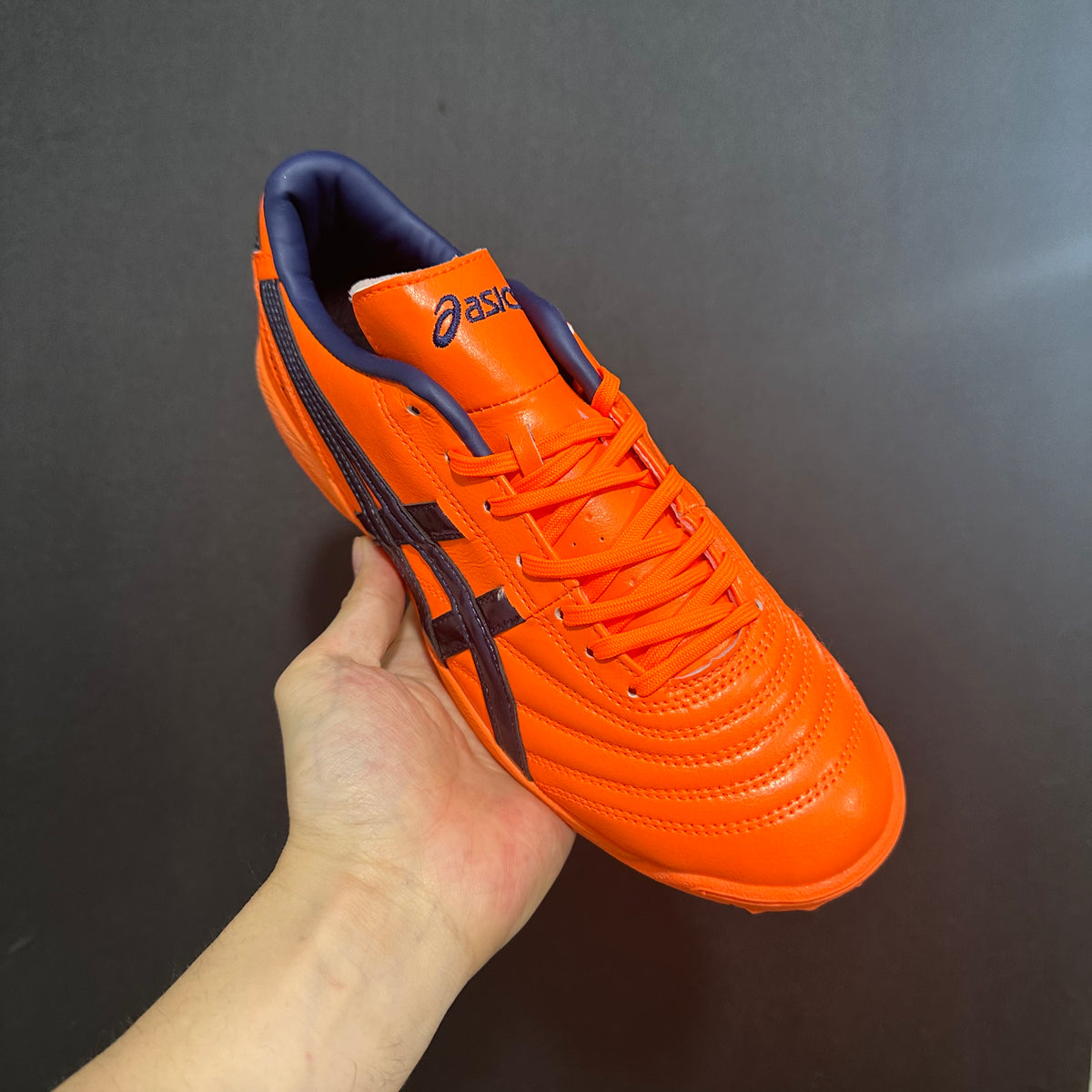 Asics Japão - Sociedade
