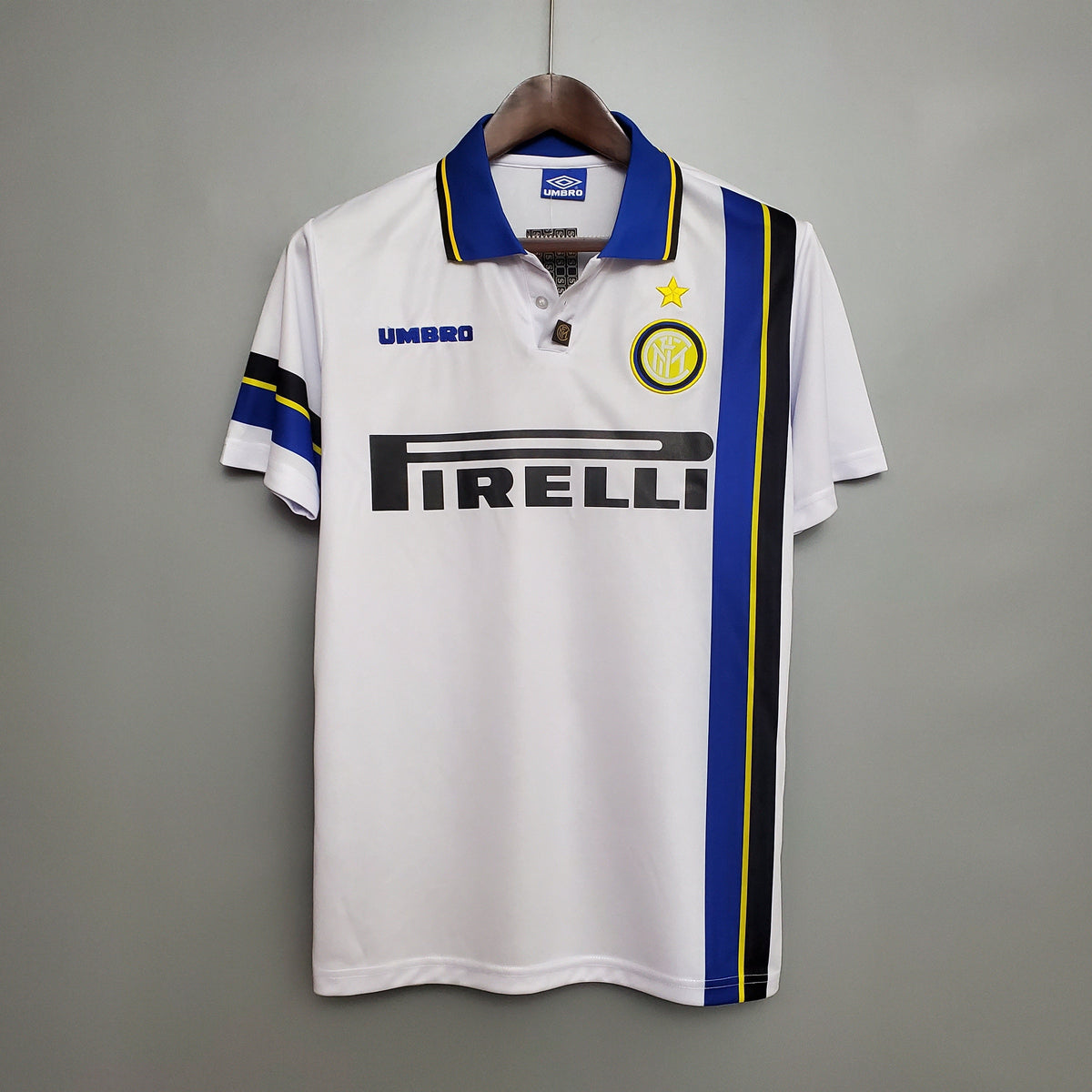 Camisa Reserva 97/98 da Inter de Milão - Versão Retrô