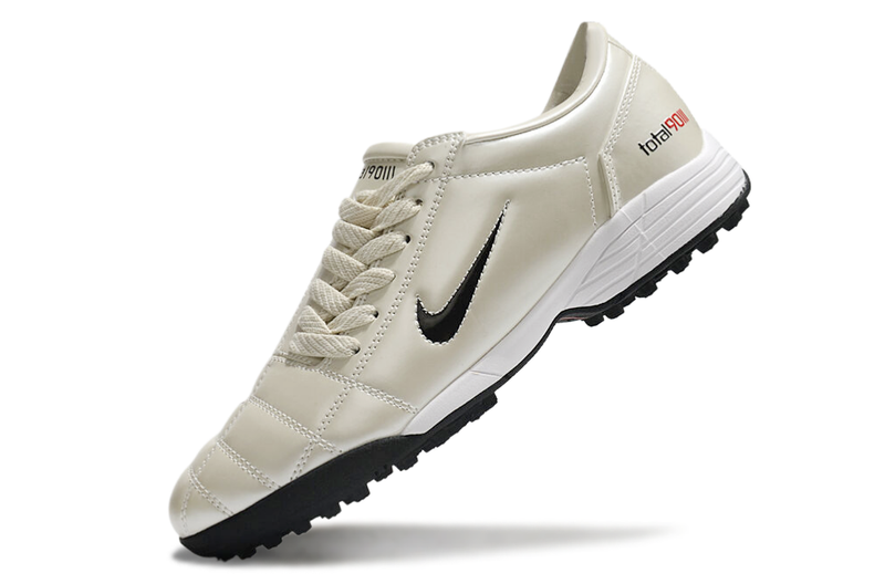 Nike Total 90 - Creme e Preto - Society