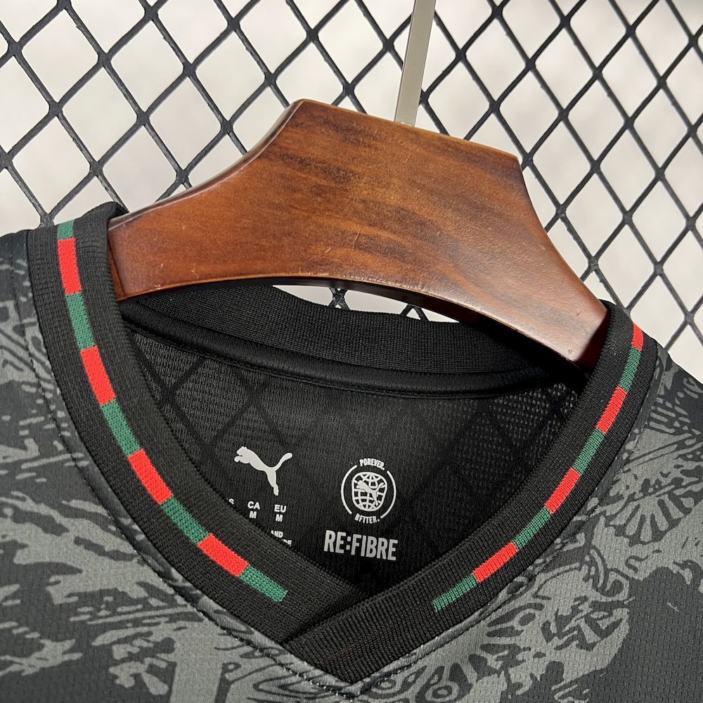 Camisa da Seleção de Portugal Edição Especial 2026/27 - Puma Torcedor Masculina - Preta