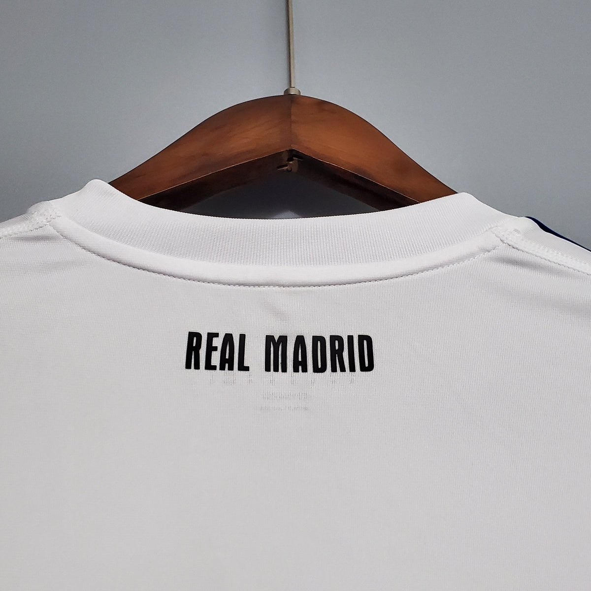 Camisa Titular do Real Madrid 10/11 - Versão Retrô Manga Comprida