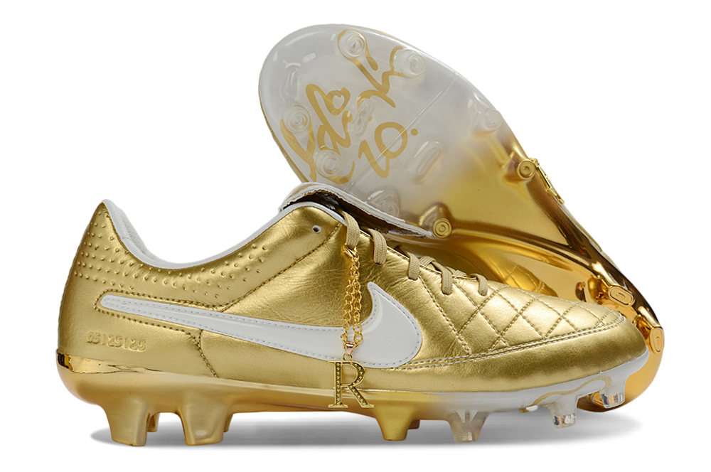 Nike Tiempo R10 Dourada