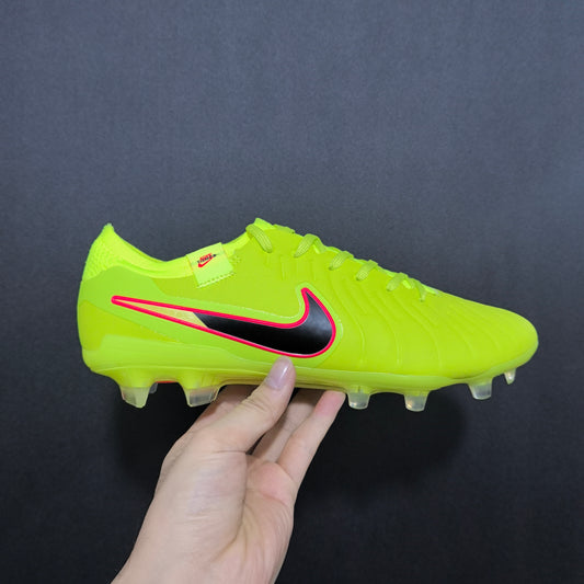 Nike Tiempo Legend