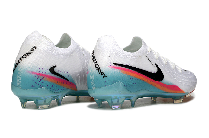 Nike Phantom Luna  Elite