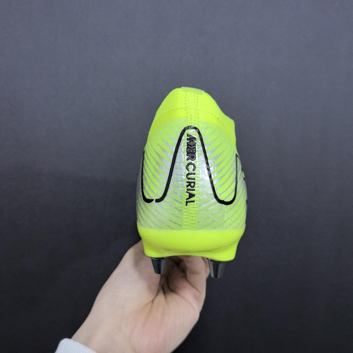Nike Mercurial - Travas Mistas