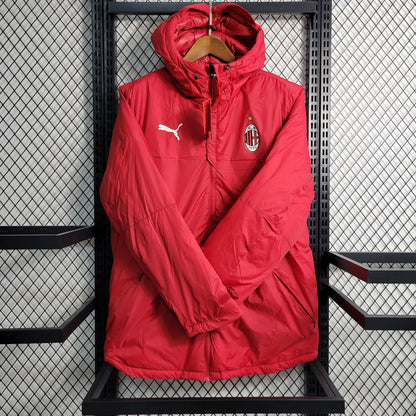 Jaqueta Bobojaco AC Milan 23/24 - Puma Vermelha