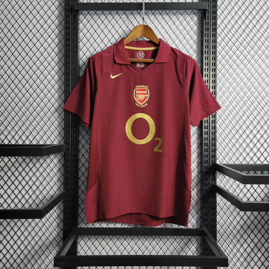 Camisa Titular Arsenal 05/06 - Versão Retrô