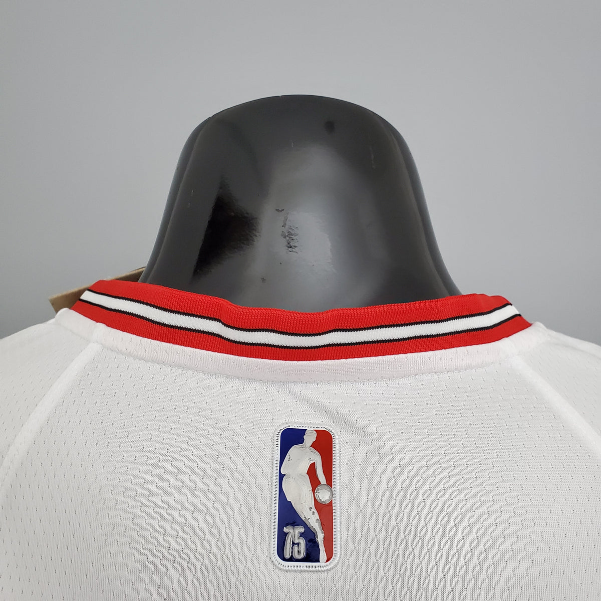 Camisa NBA Chicago Bulls #11 DeRozan - 75º Aniversário Branca