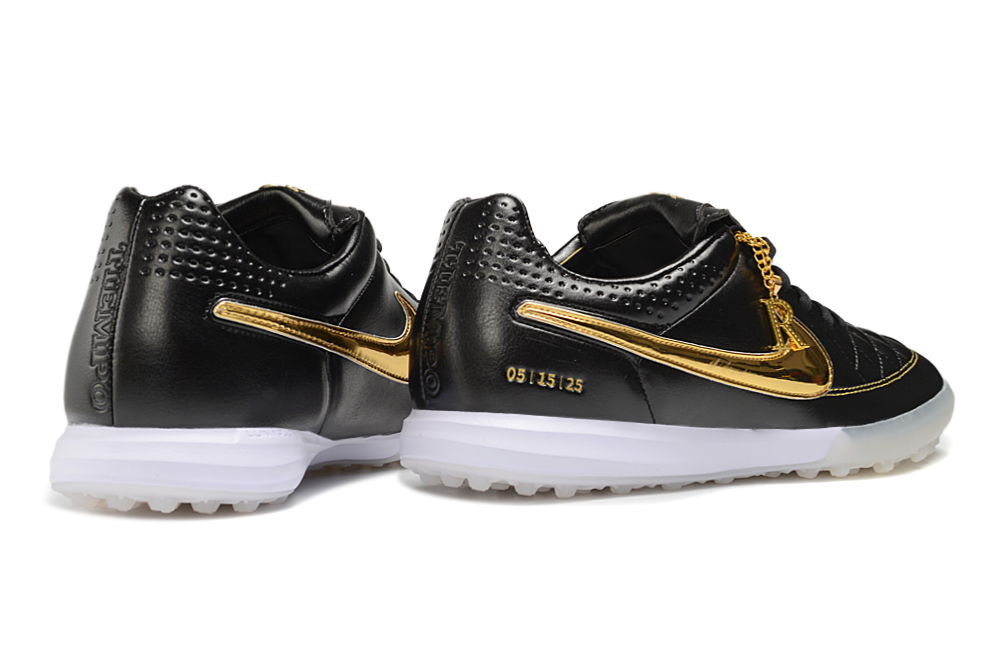 Nike Tiempo R10 - Society