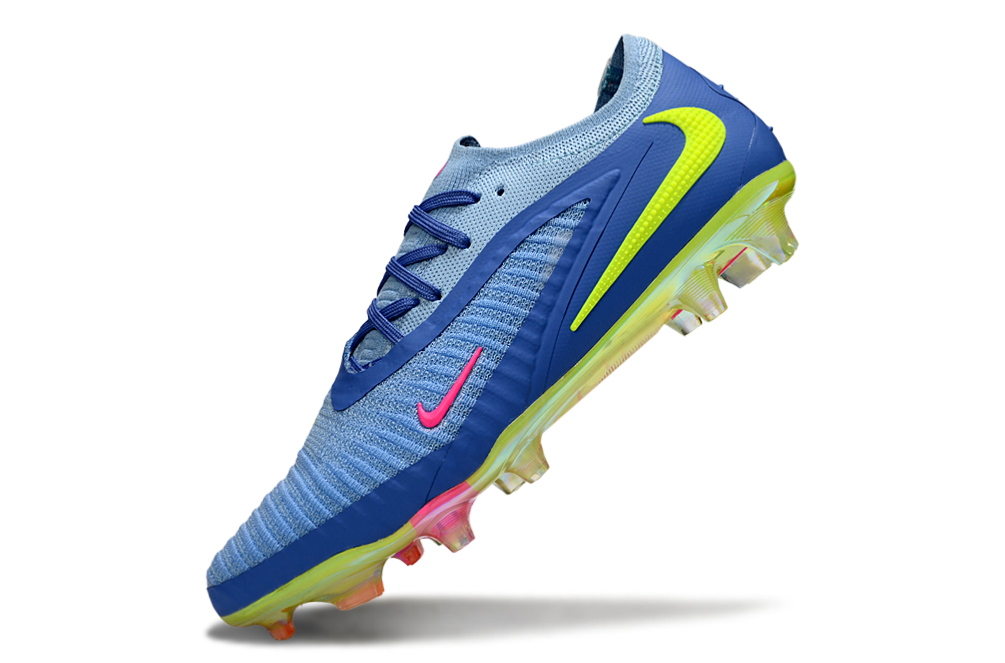 Nike Phantom GX III