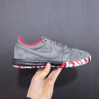 NIKE GATO