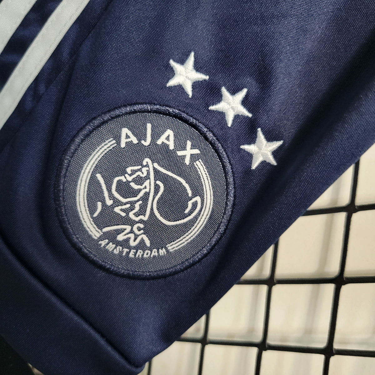 Kit Infantil Ajax Reserva 23/24