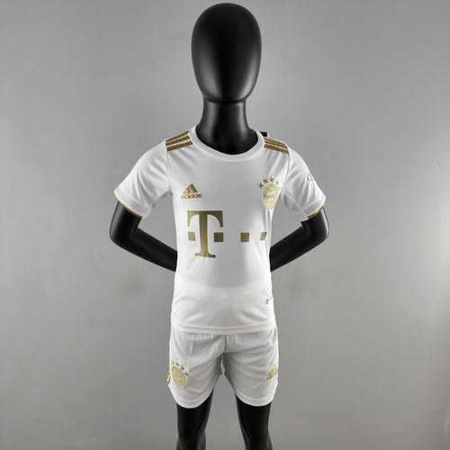 Kit Infantil Reserva Bayern 22/23