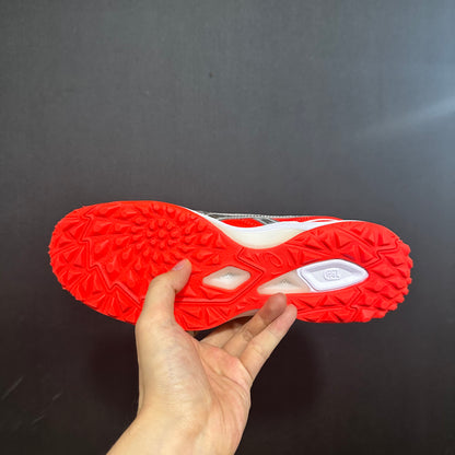 Asics Japão - Sociedade