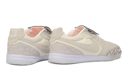 Nike Tiempo Street Gato - Edição Especial