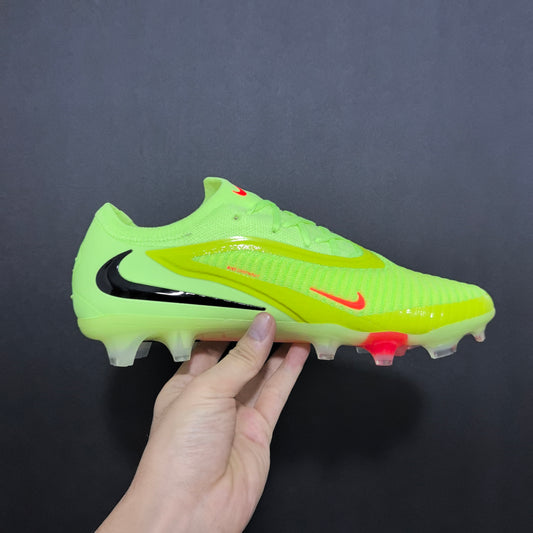 Nike Phantom GX III