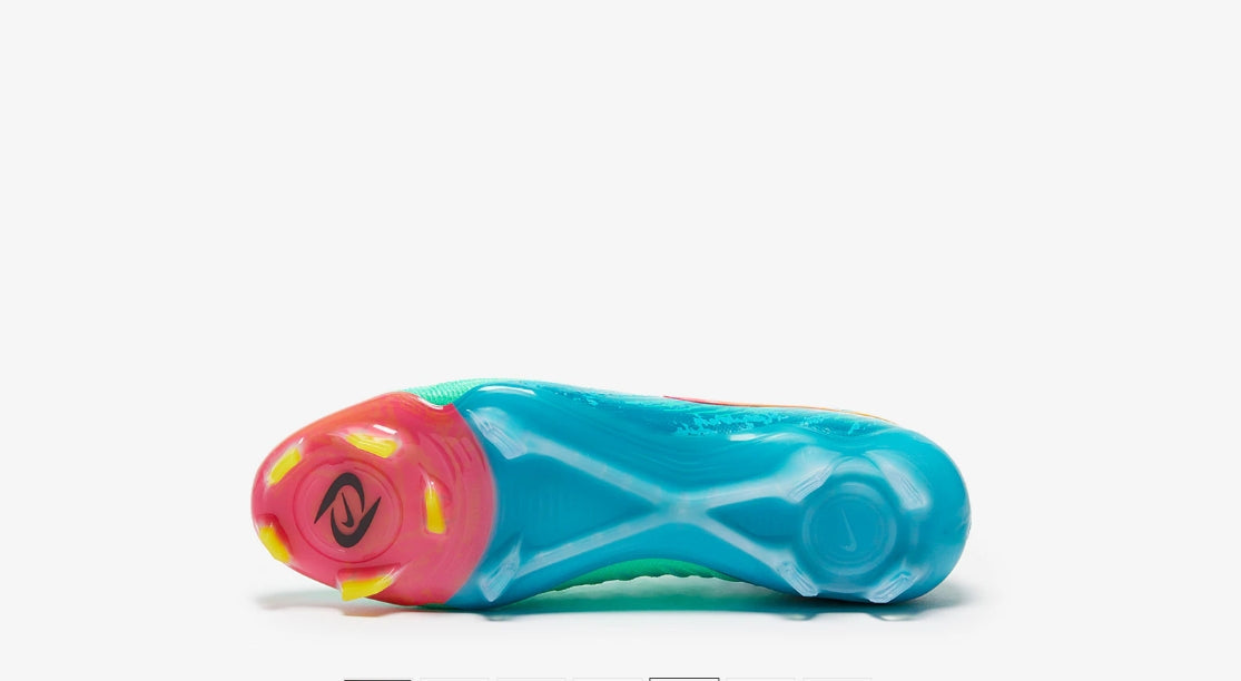 Nike Phantom Luna Elite FG